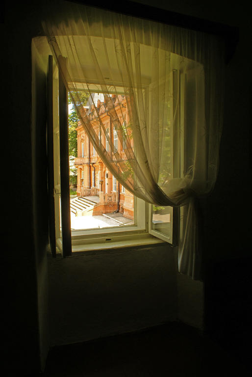 ホテル La Vecchia Casa ツェティニェ 部屋 写真